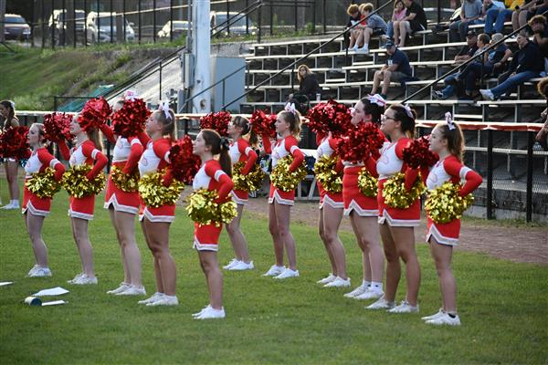 2023 Varsity Football Cheerleaders